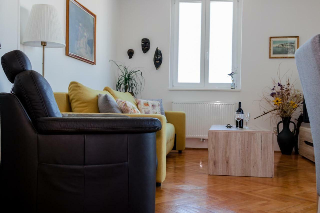 Fredi Apartment